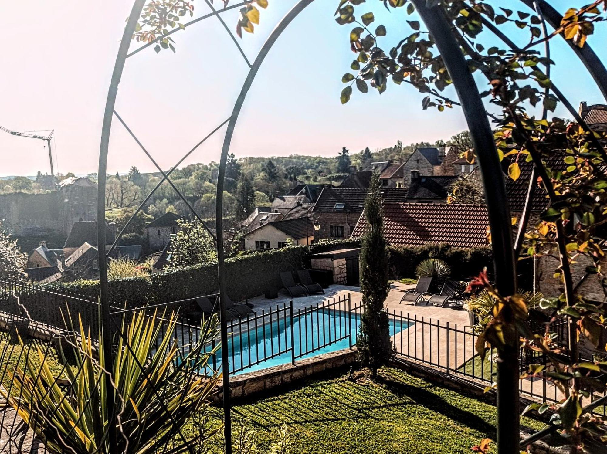 Le Clos De La Musardise - Gites De Charme Avec Piscine Chauffee Salignac Eyvigues Εξωτερικό φωτογραφία